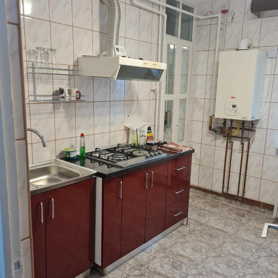Apartament 2 Camere - Pitesti / 2-Rooms Apartment - Piteşti Eksteriør billede