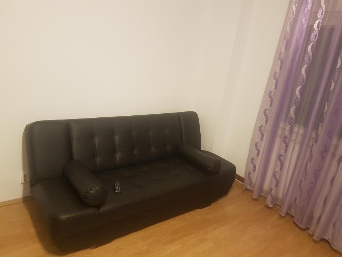 Apartament 2 Camere - Pitesti / 2-Rooms Apartment - Piteşti Eksteriør billede